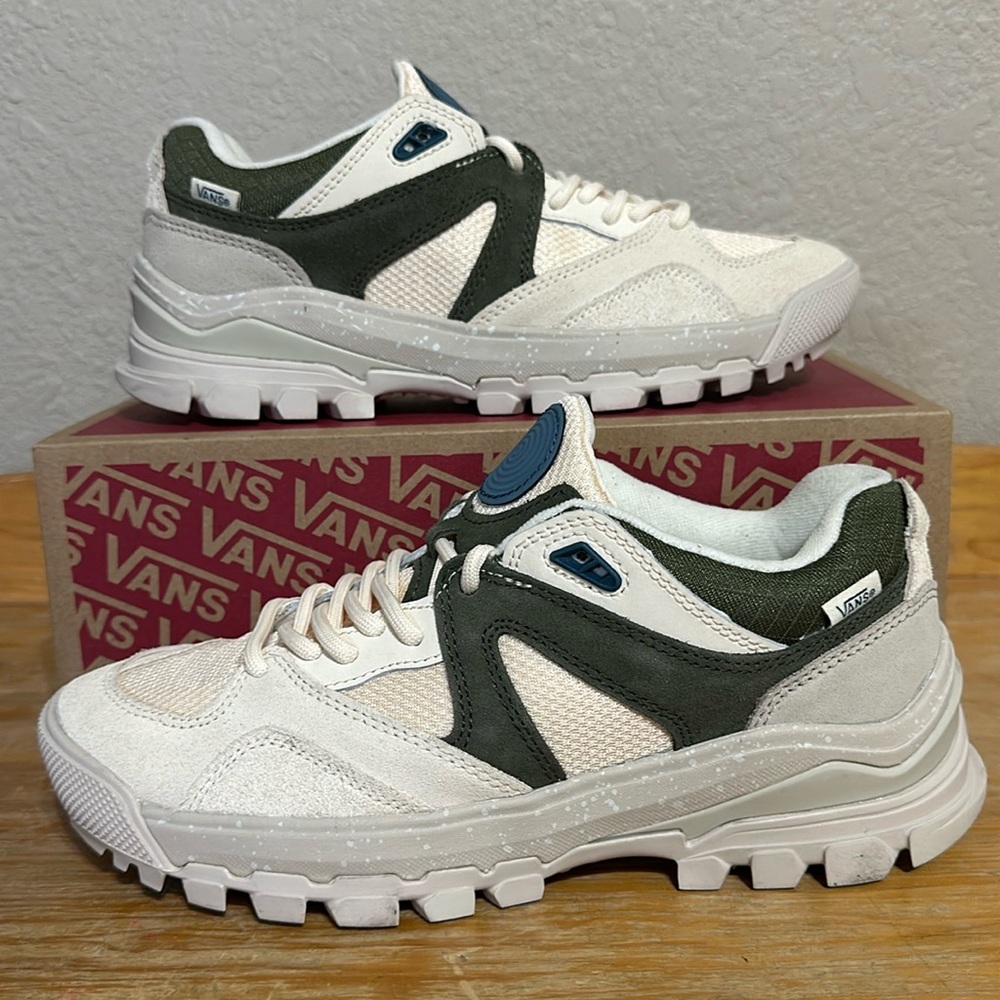 Vans Amazon Trailhead Sneakers Trk Buttercream men’s size 7.5 or women’s size 9
